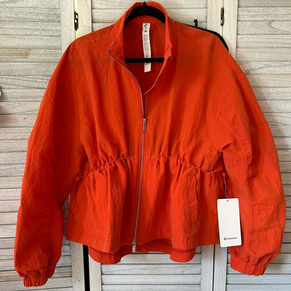 Crinkle Nylon Cinchable Jacket